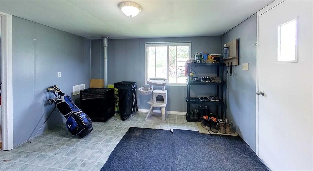 









53416


Range Road 175

,
Rural Yellowhead County,




AB
T7E 3L7

