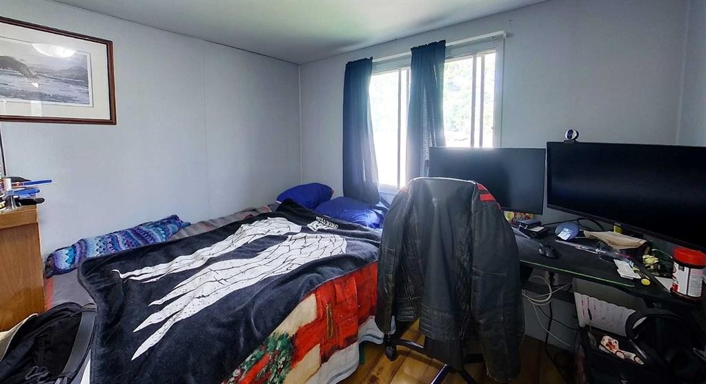 









53416


Range Road 175

,
Rural Yellowhead County,




AB
T7E 3L7

