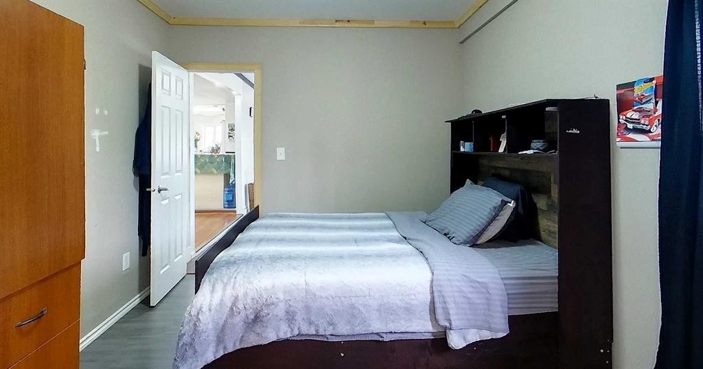 









5124


8

Avenue,
Edson,




AB
T7E 1K6

