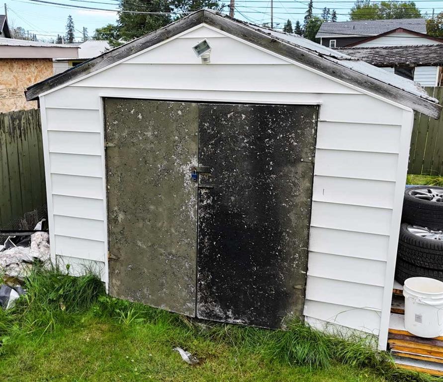 









5124


8

Avenue,
Edson,




AB
T7E 1K6

