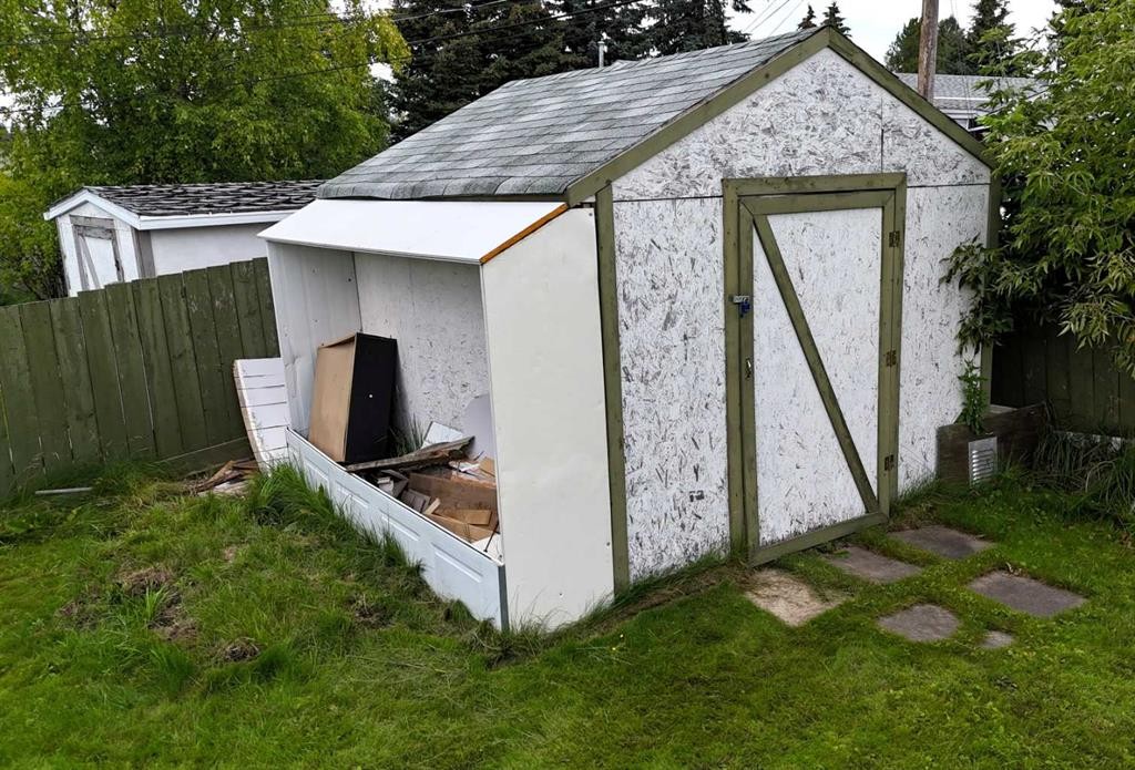 









5124


8

Avenue,
Edson,




AB
T7E 1K6

