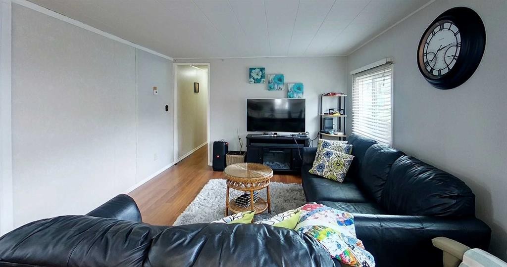 









5124


8

Avenue,
Edson,




AB
T7E 1K6

