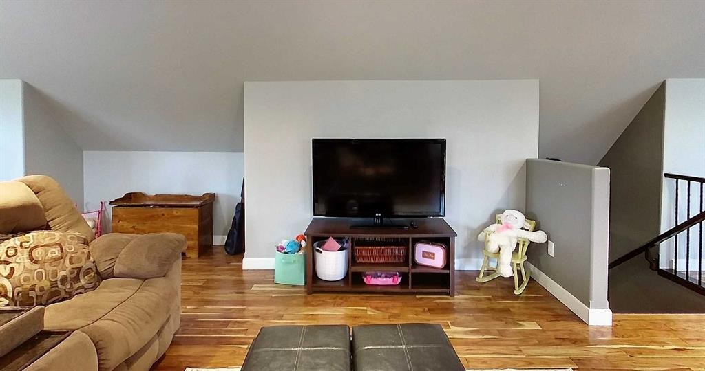 









54206C


HWY 748 N

,
Rural Yellowhead County,




AB
T7E 3N6

