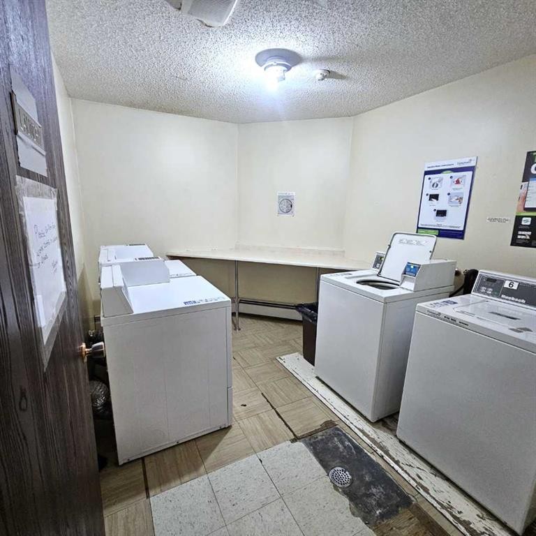 









1221B


Westhaven Drive

, 102,
Edson,




AB
T7E 1P9

