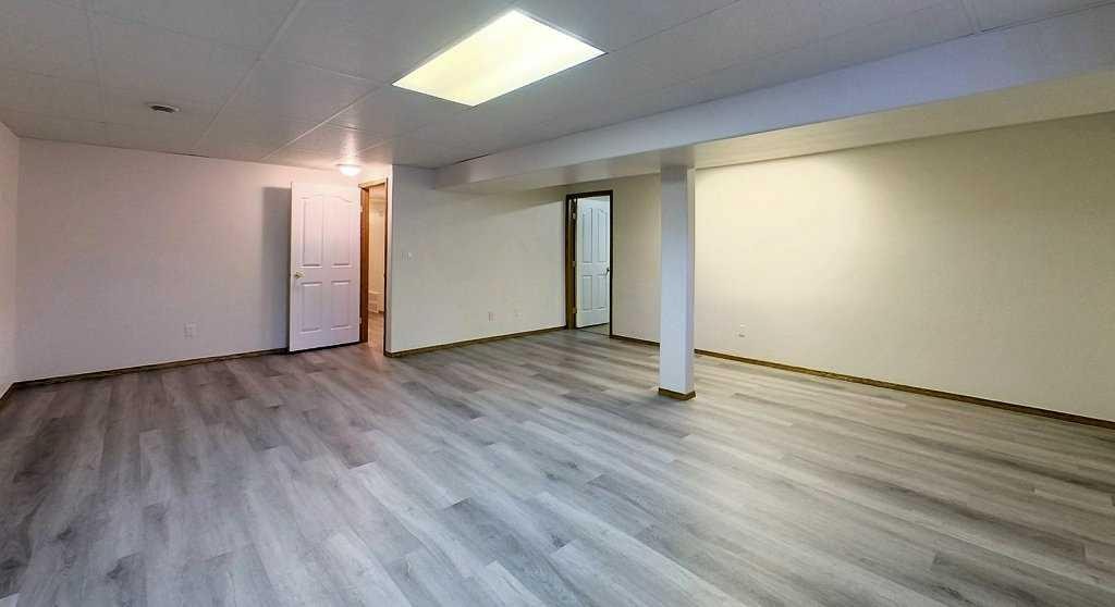 









5120


18

Avenue,
Edson,




AB
T7E 1X3

