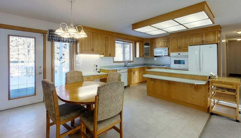 









5120


18

Avenue,
Edson,




AB
T7E 1X3

