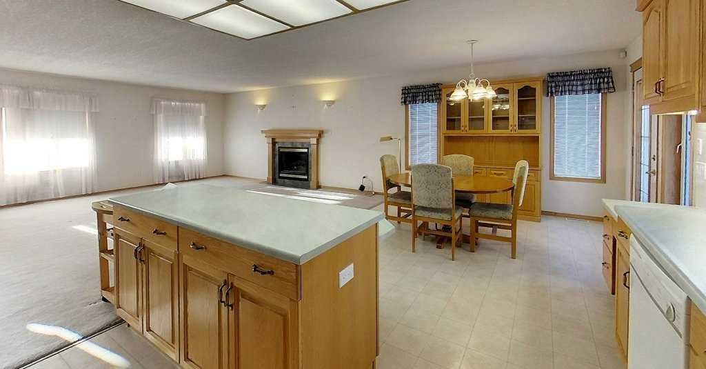 









5120


18

Avenue,
Edson,




AB
T7E 1X3

