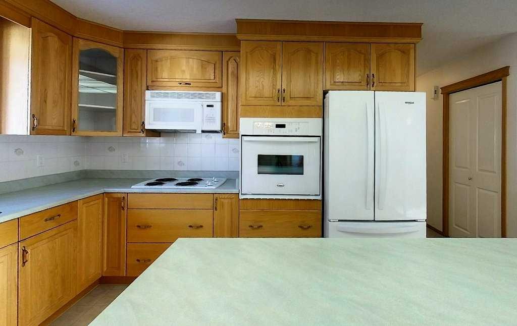 









5120


18

Avenue,
Edson,




AB
T7E 1X3

