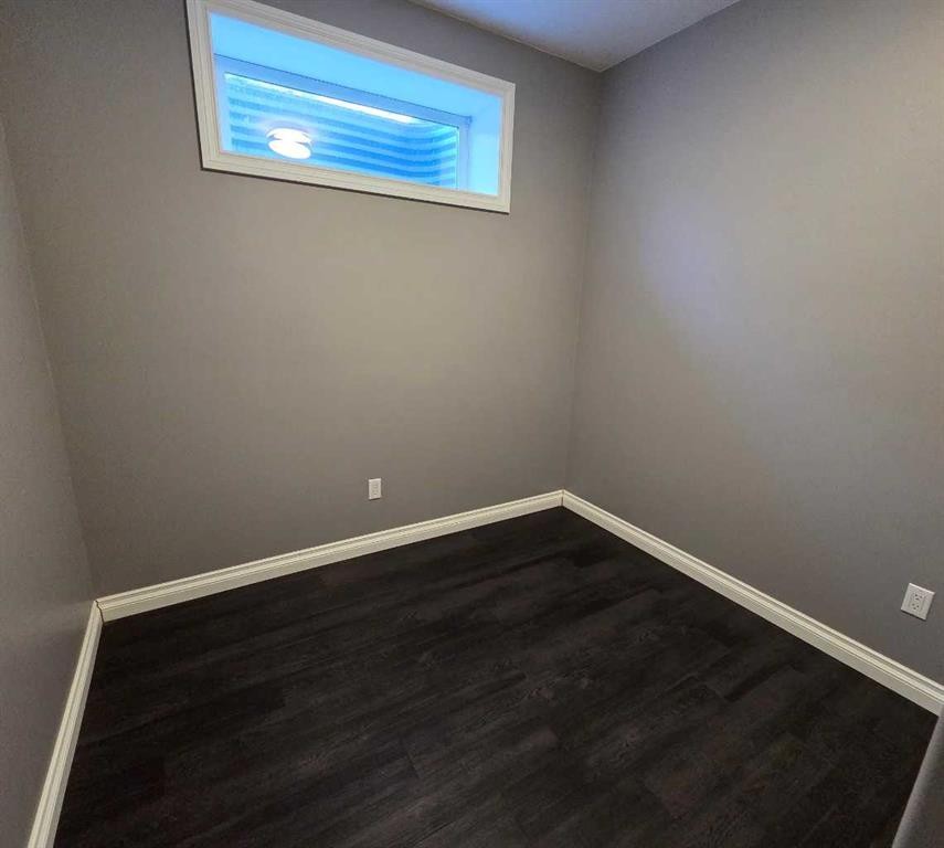 









6138


11

Avenue,
Edson,




AB
T7E 1Y8

