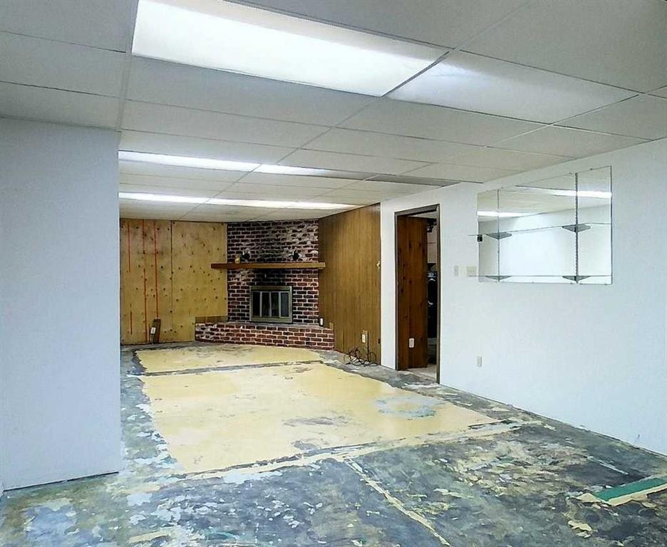 









4324


7

Avenue,
Edson,




AB
T7E 1B5

