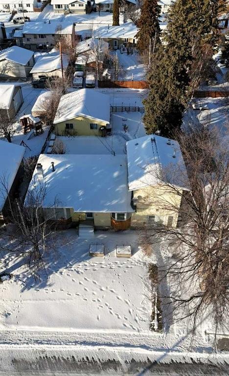 









4324


7

Avenue,
Edson,




AB
T7E 1B5

