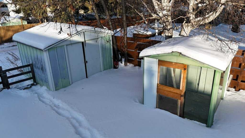 









4324


7

Avenue,
Edson,




AB
T7E 1B5

