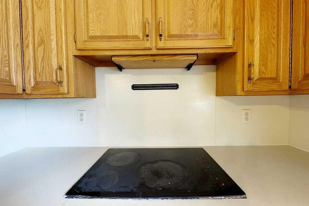 









4324


7

Avenue,
Edson,




AB
T7E 1B5

