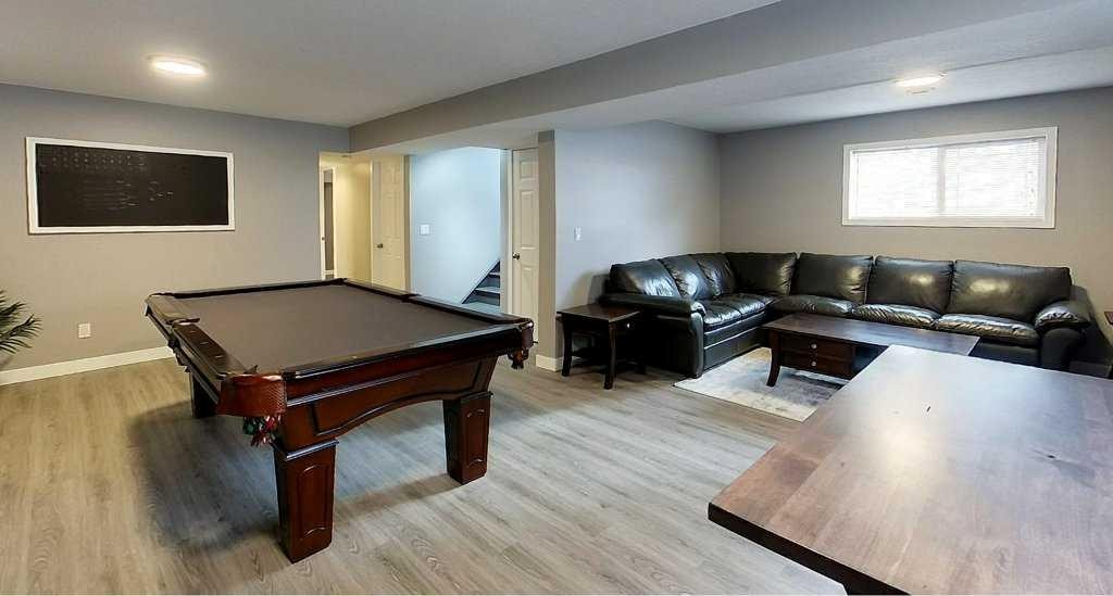 









6218


12

Avenue South,
Edson,




AB
T7E1Y5

