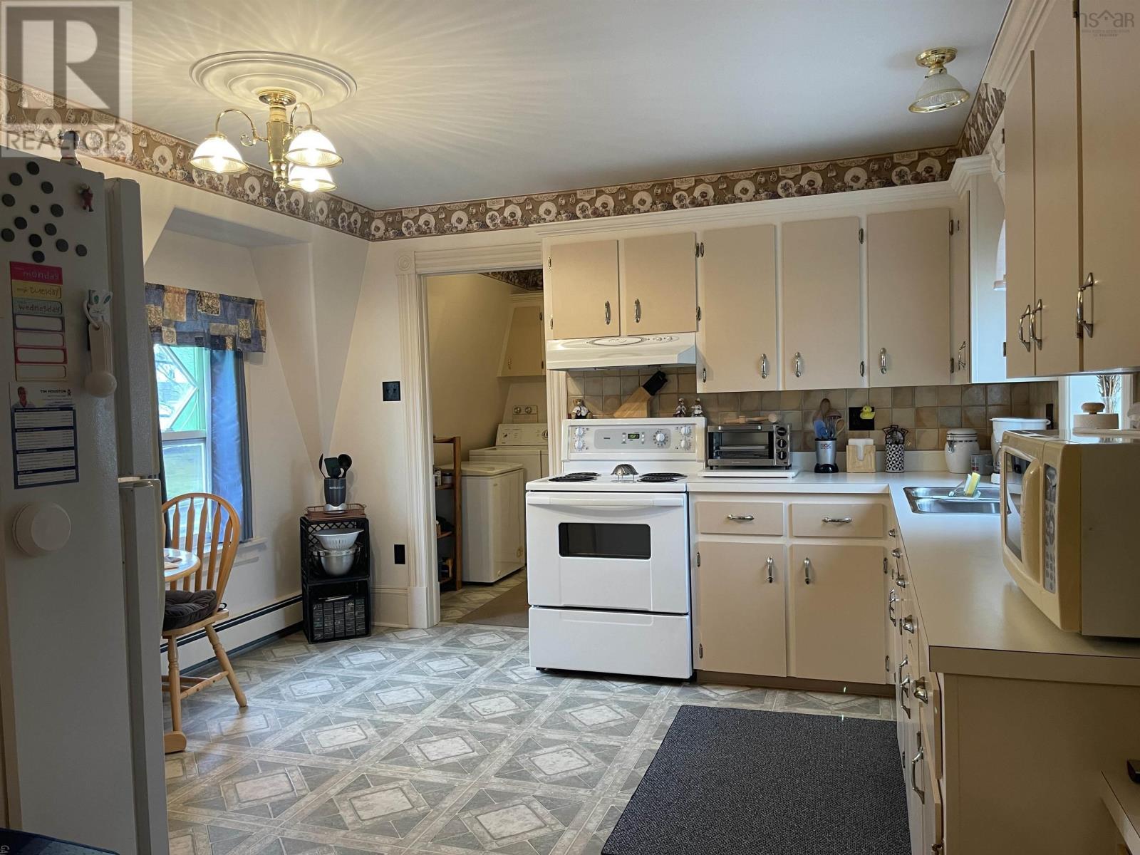 












2172 Cowan Street

,
Westville,




Nova Scotia
B0K2A0

