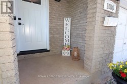 Front Porch/Entrance