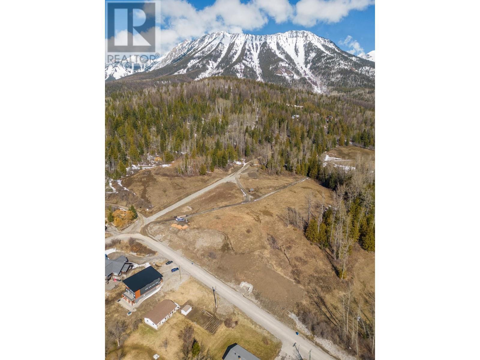 












1653 MCLEOD Avenue

,
Fernie,







British Columbia
V0B1M1

