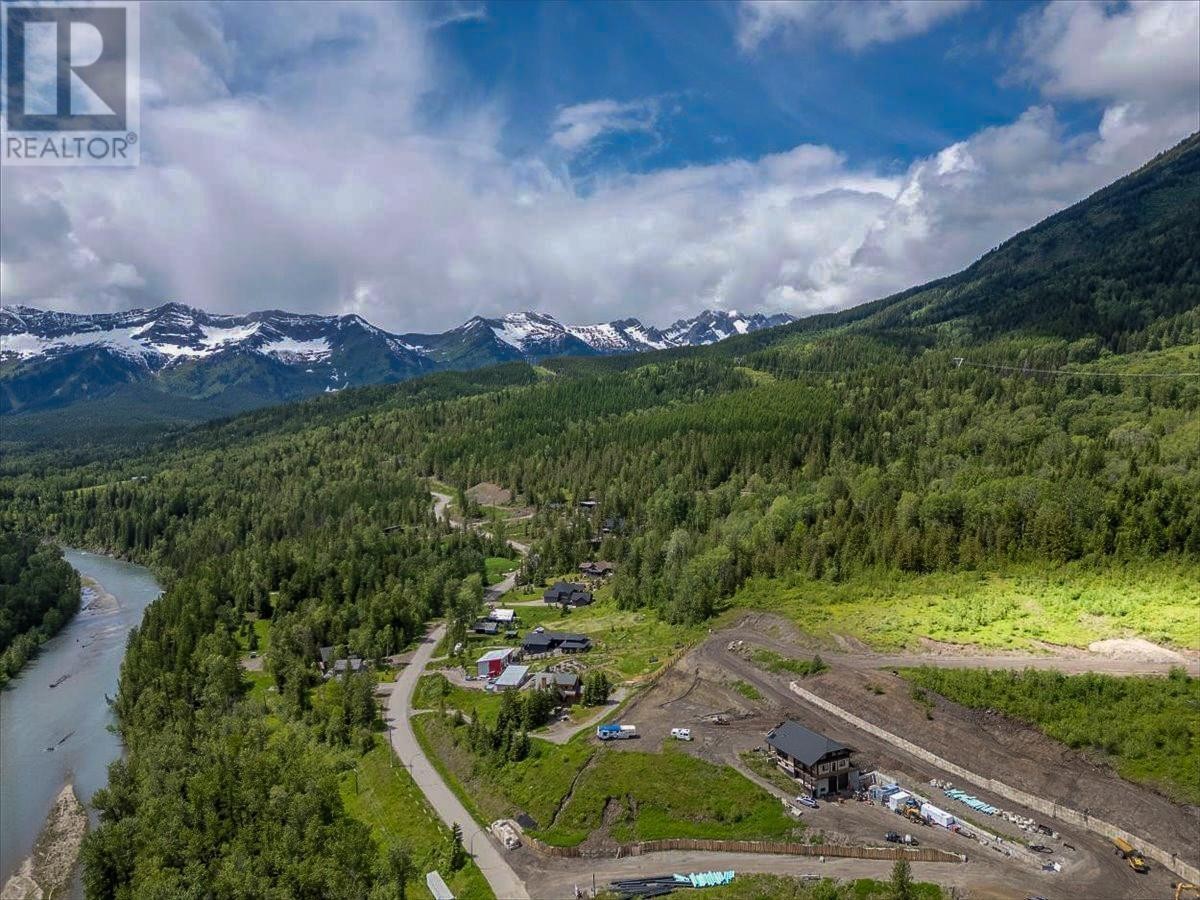 












200 BURMA Road Unit# LOT 8

,
Fernie,







British Columbia
V0B1M0

