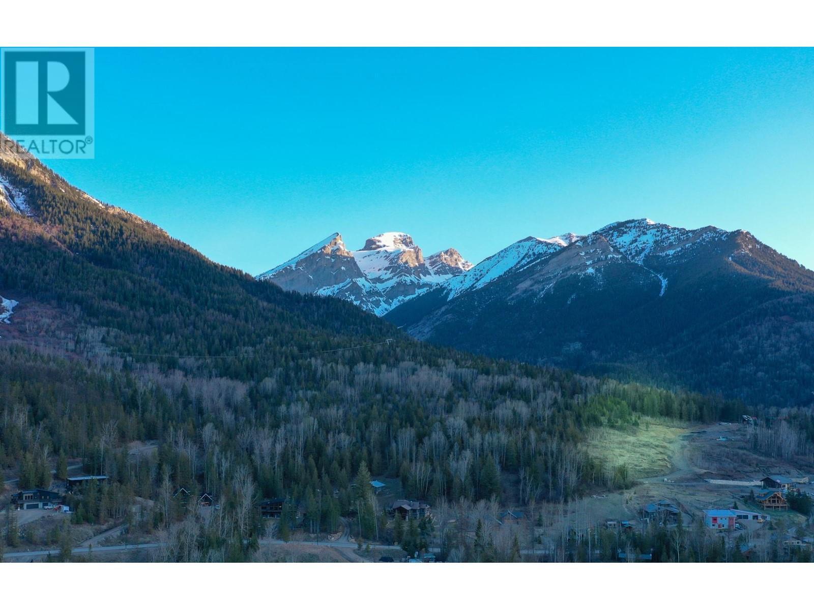 












200 BURMA Road Unit# LOT 8

,
Fernie,







British Columbia
V0B1M0

