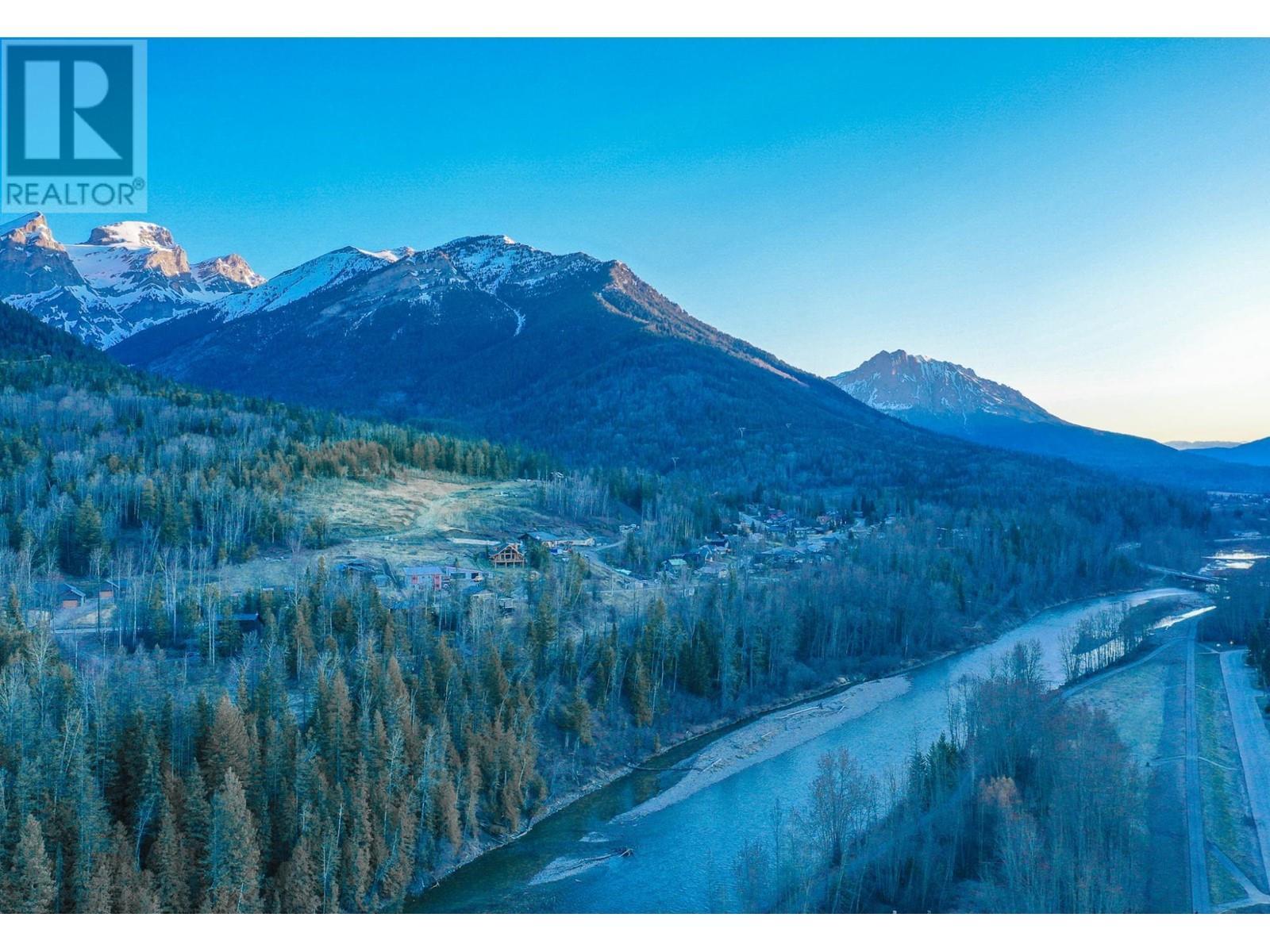 












200 BURMA Road Unit# LOT 8

,
Fernie,







British Columbia
V0B1M0

