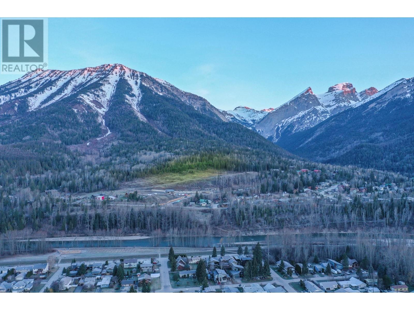 












200 BURMA Road Unit# LOT 8

,
Fernie,







British Columbia
V0B1M0

