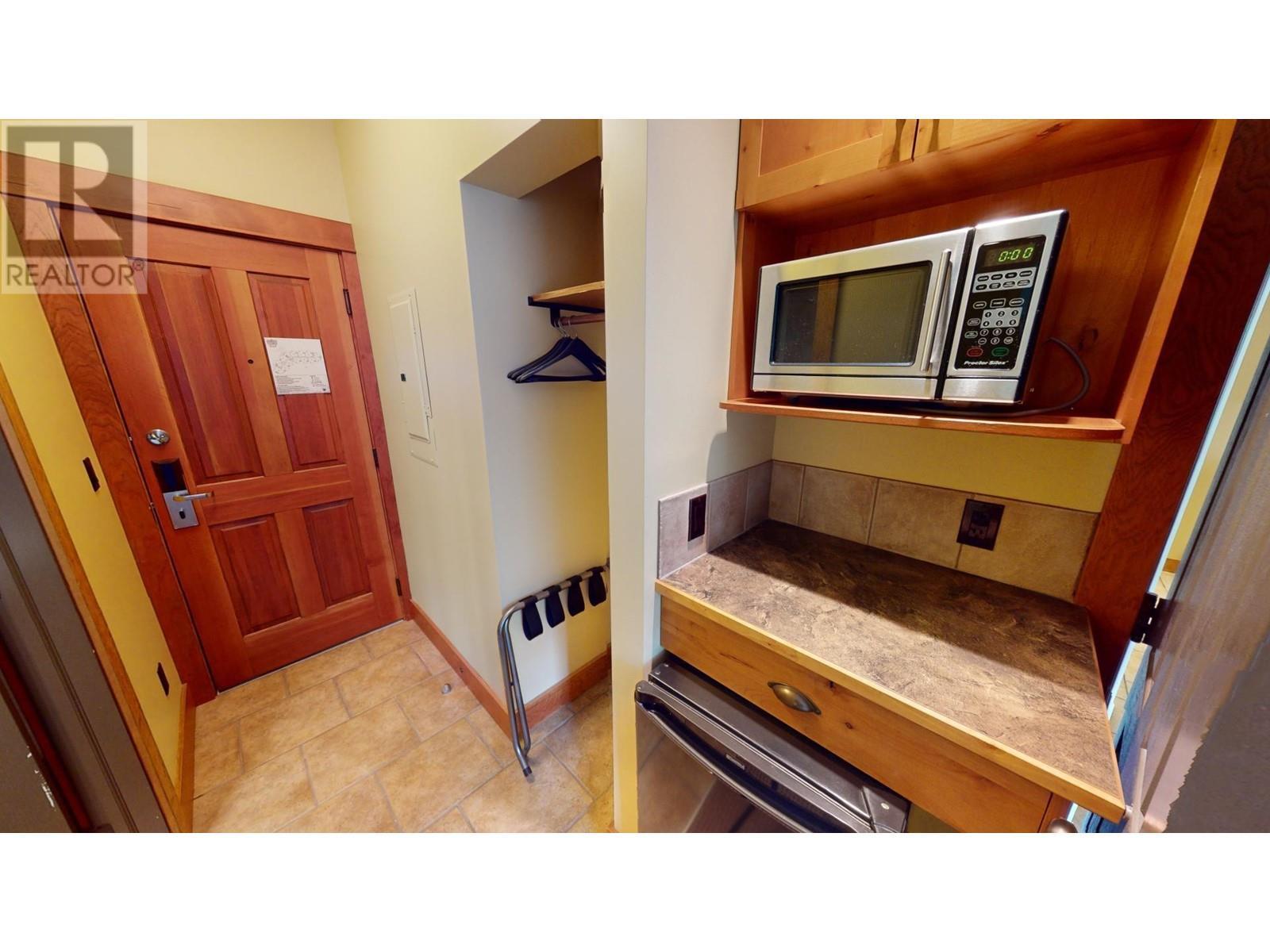 












4559 TIMBERLINE Crescent Unit# 631C

,
Fernie,




British Columbia
V0B1M6

