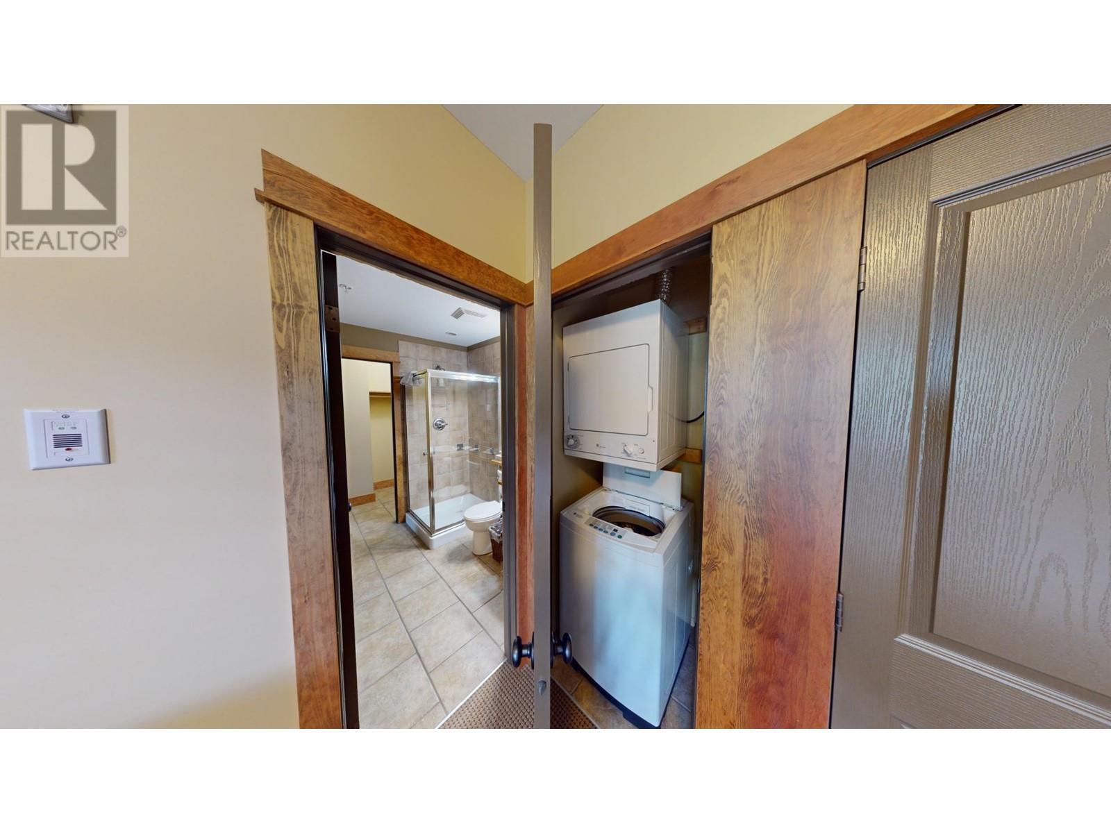 












4559 TIMBERLINE Crescent Unit# 631C

,
Fernie,




British Columbia
V0B1M6

