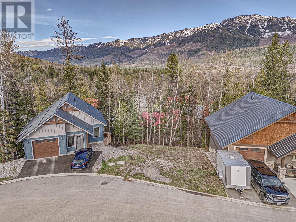 












Lot 18 ALPINE TRAIL Place

,
Fernie,







British Columbia
V0B1M5

