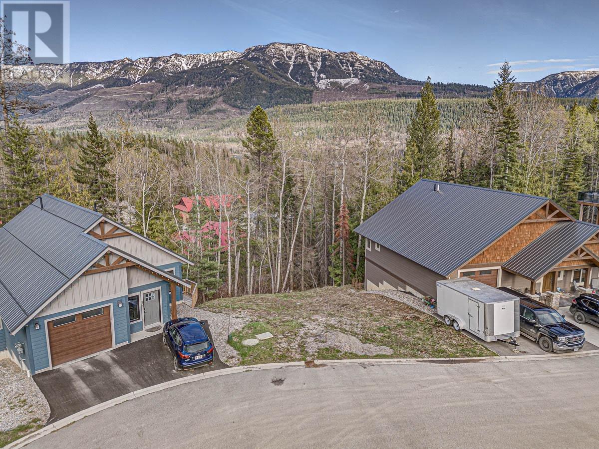 












Lot 18 ALPINE TRAIL Place

,
Fernie,







British Columbia
V0B1M5

