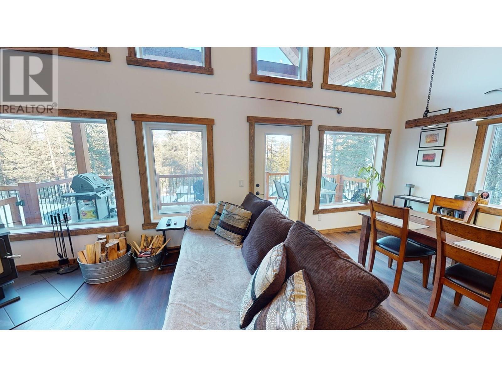 












6421 OSPREY LANDING View Lot# 63

,
Wardner,







British Columbia
V0B2J0

