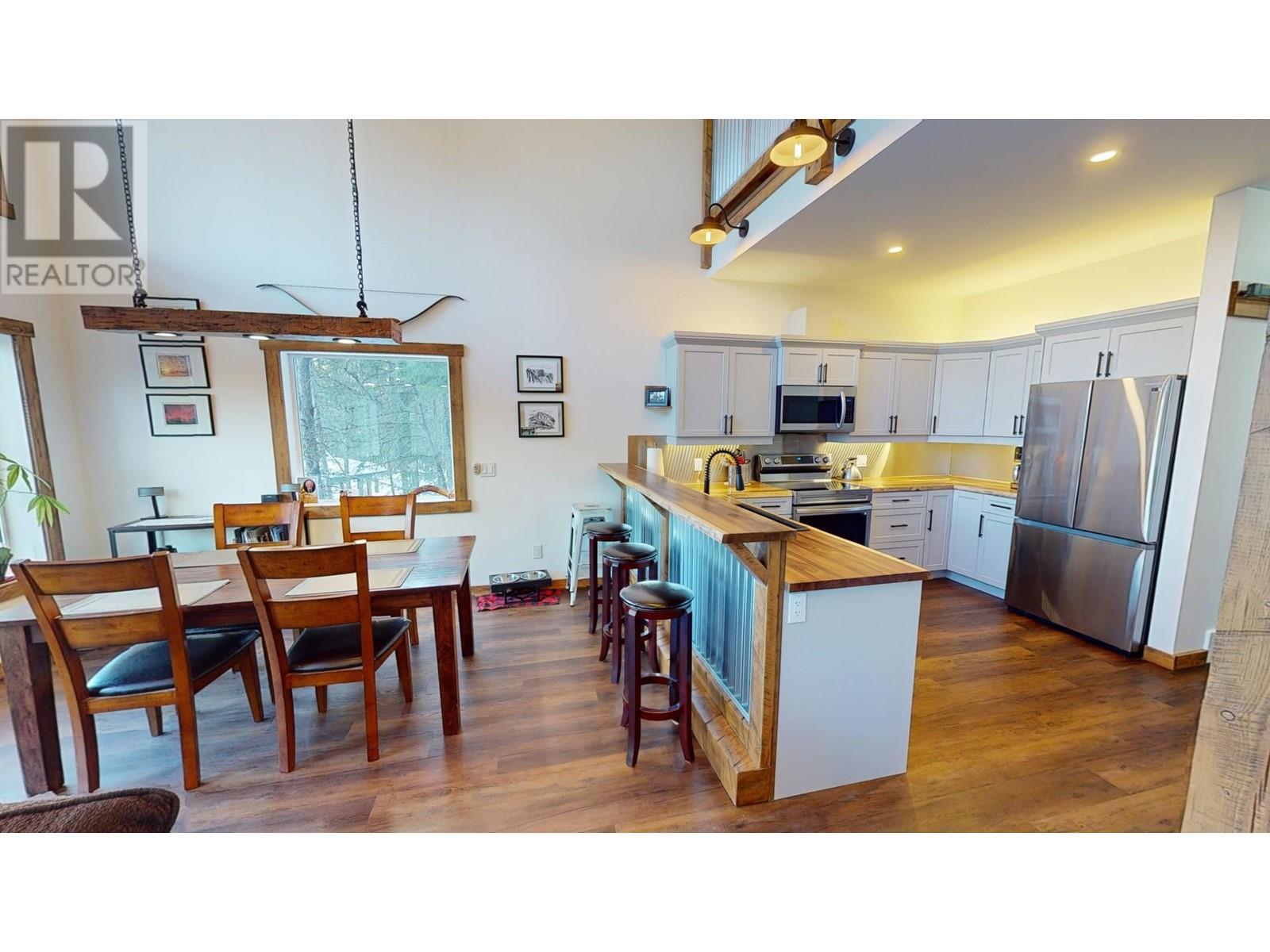 












6421 OSPREY LANDING View Lot# 63

,
Wardner,







British Columbia
V0B2J0

