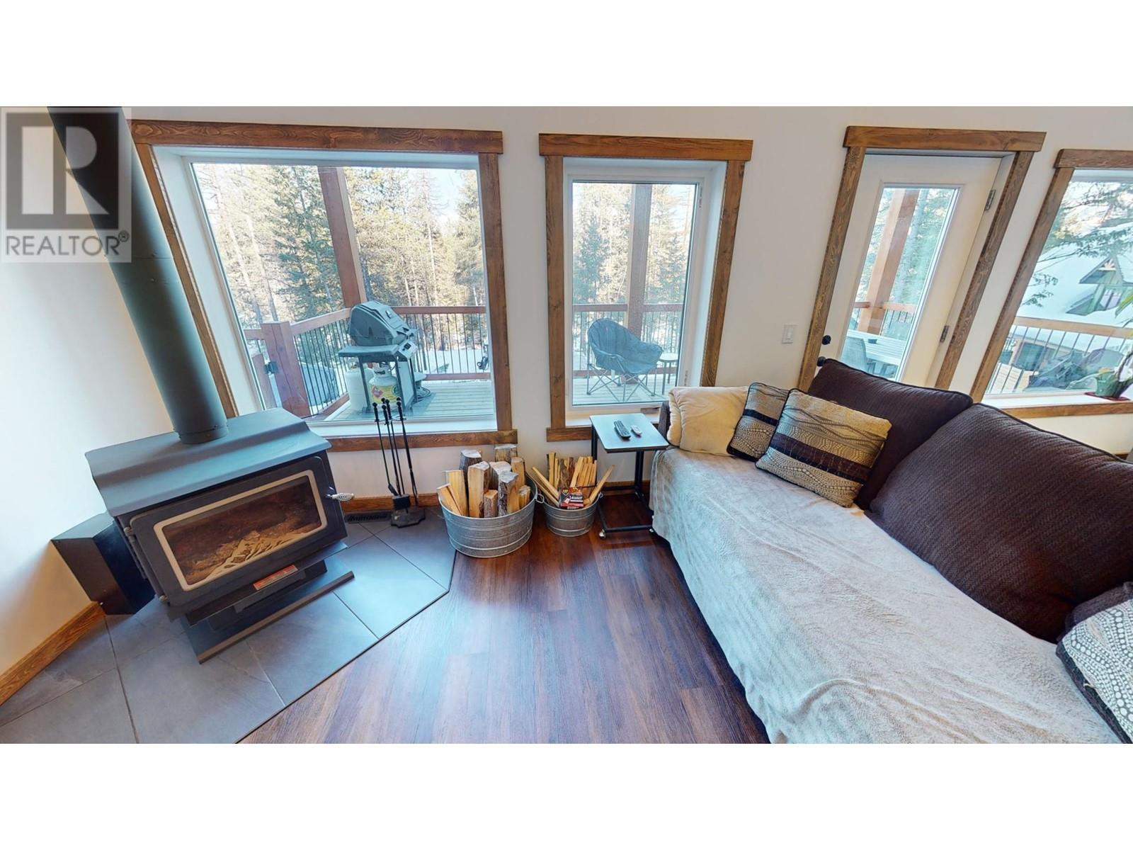 












6421 OSPREY LANDING View Lot# 63

,
Wardner,







British Columbia
V0B2J0

