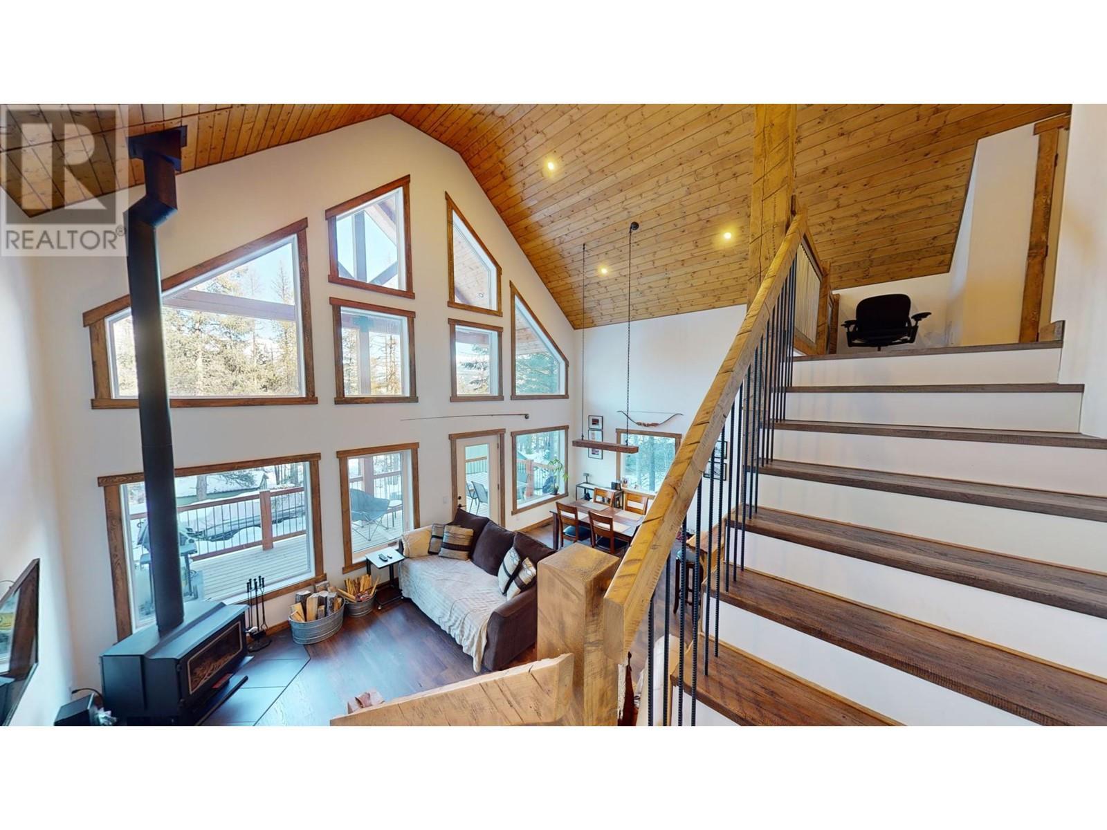 












6421 OSPREY LANDING View Lot# 63

,
Wardner,







British Columbia
V0B2J0

