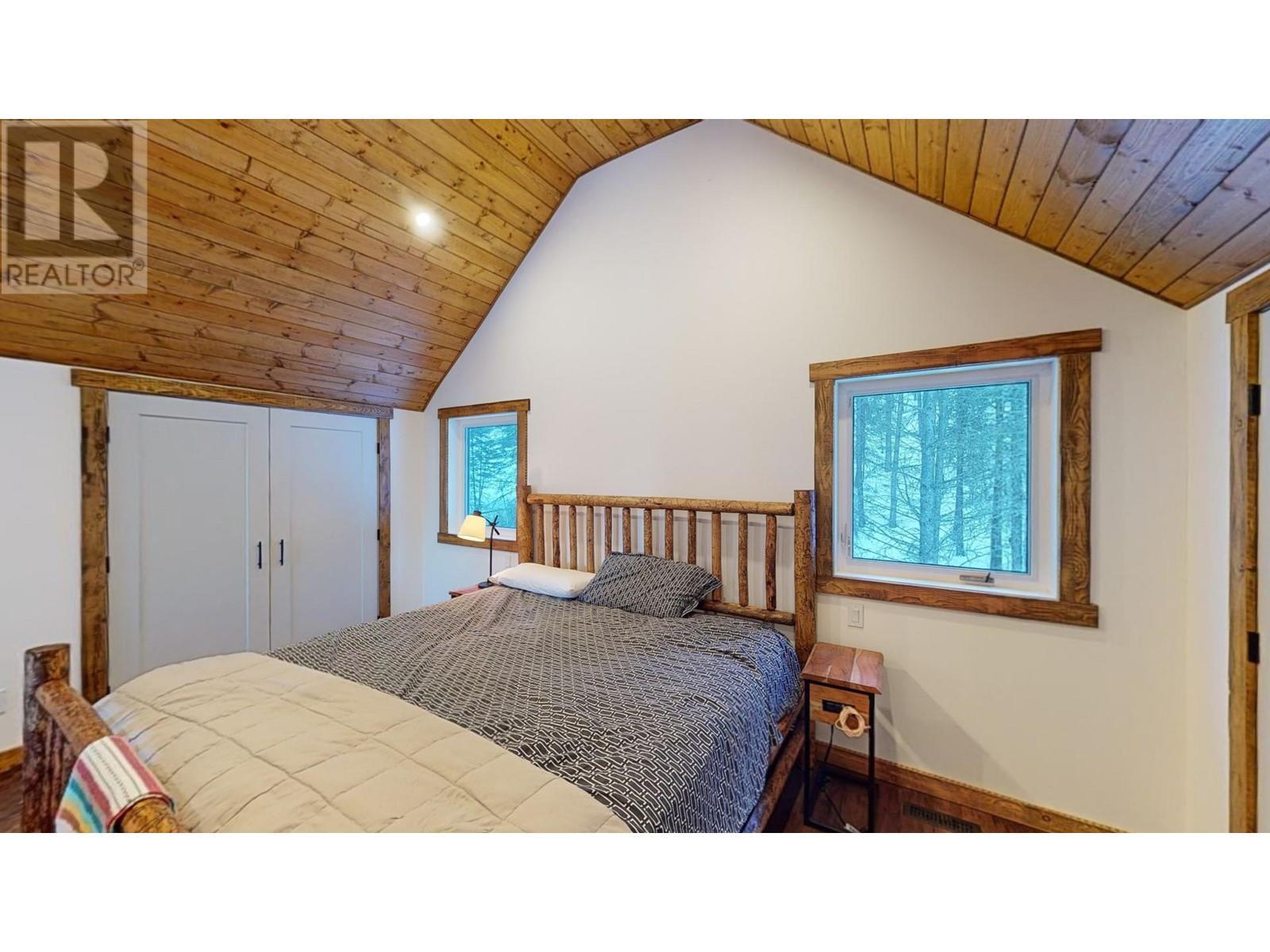 












6421 OSPREY LANDING View Lot# 63

,
Wardner,







British Columbia
V0B2J0

