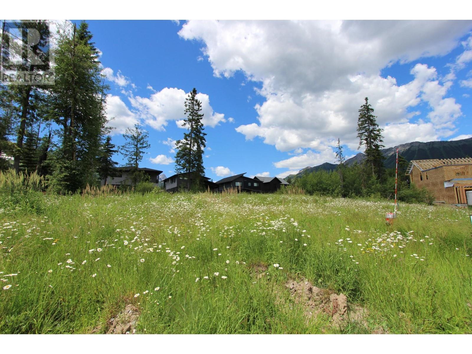 












4 HUCKLEBERRY Place

,
Fernie,







British Columbia
V0B1M1

