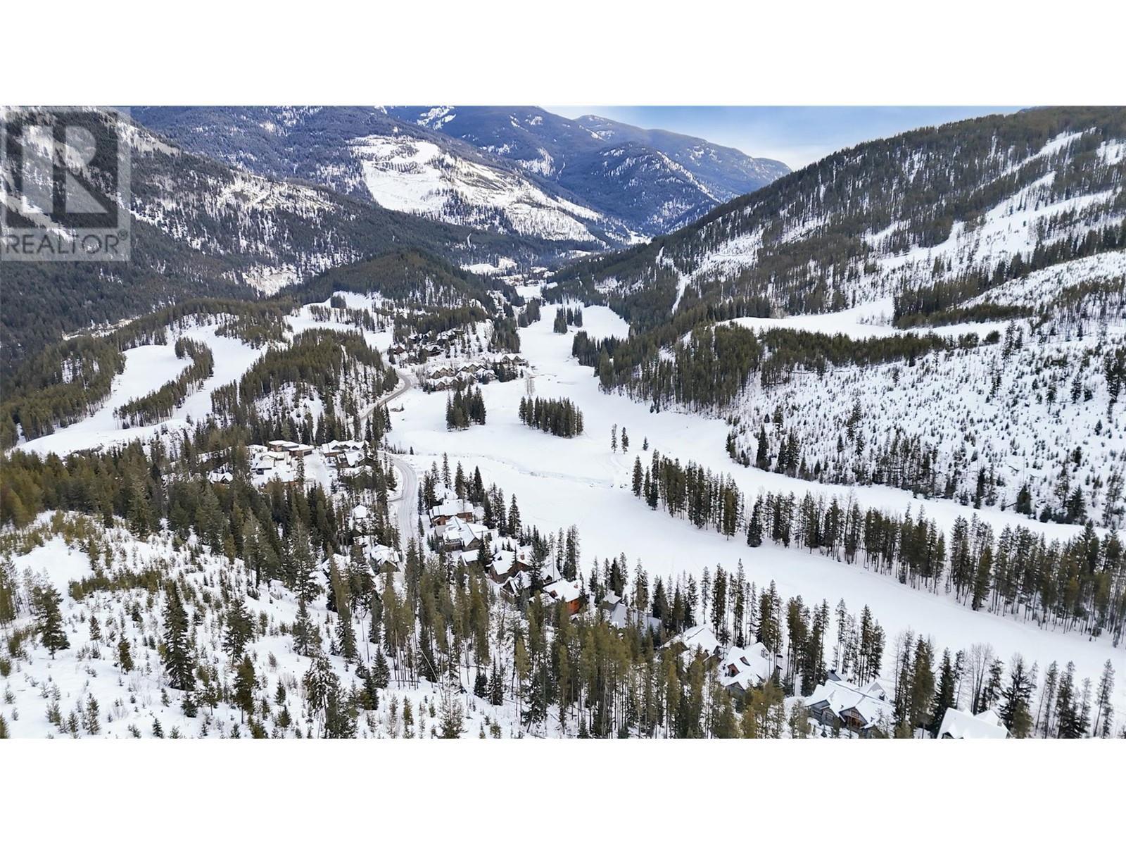 












Lot 7 GREYWOLF Drive

,
Panorama,







British Columbia
V0A1T0

