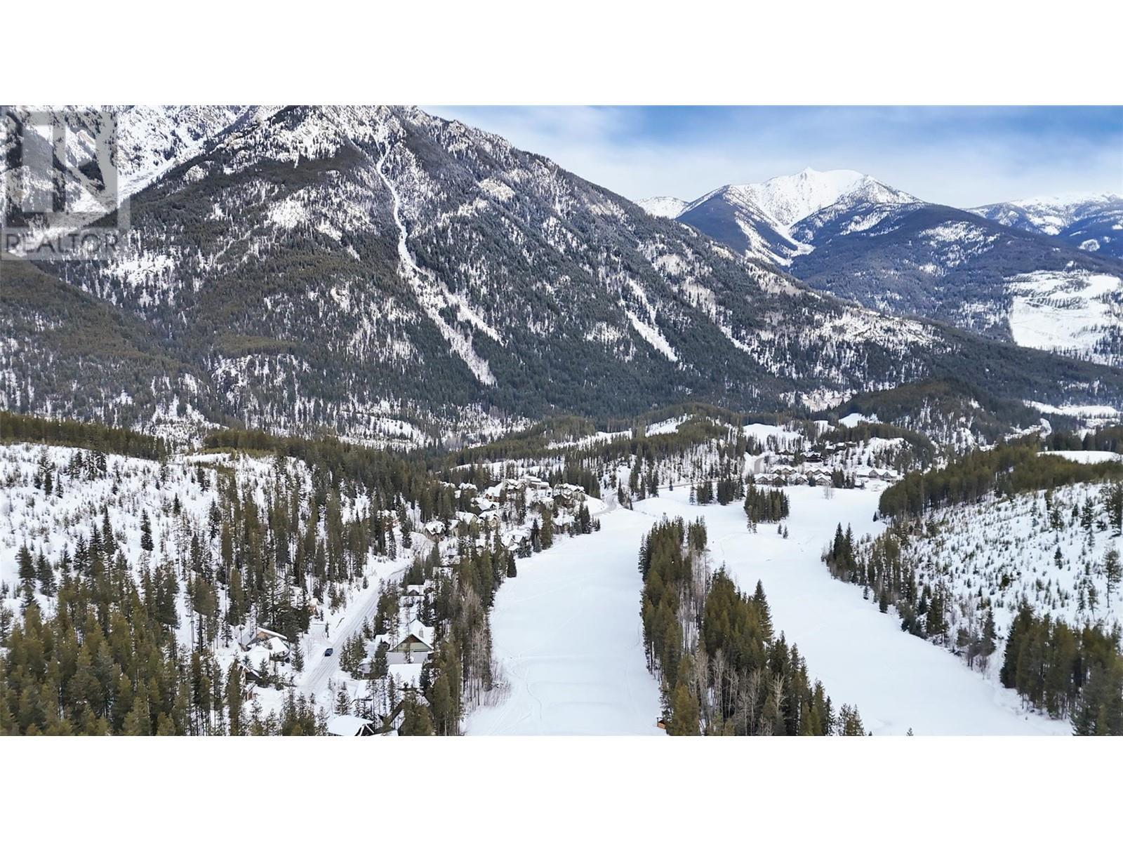 












Lot 7 GREYWOLF Drive

,
Panorama,







British Columbia
V0A1T0

