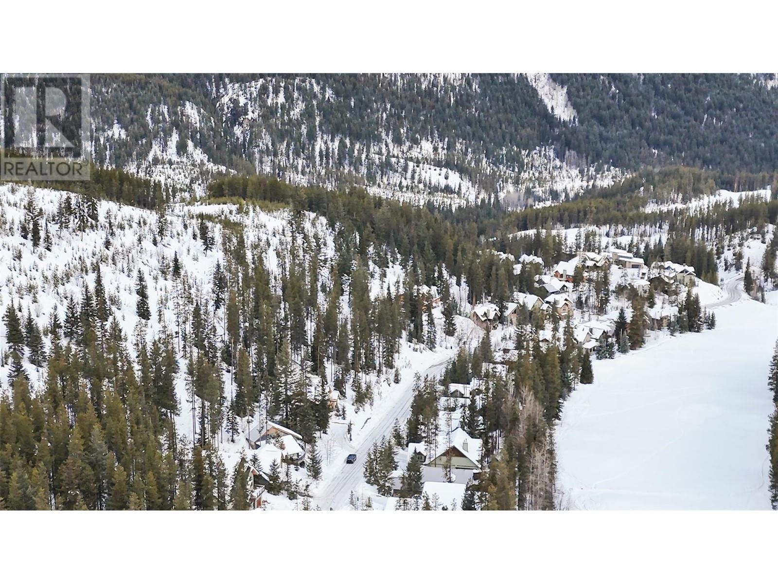 












Lot 7 GREYWOLF Drive

,
Panorama,







British Columbia
V0A1T0

