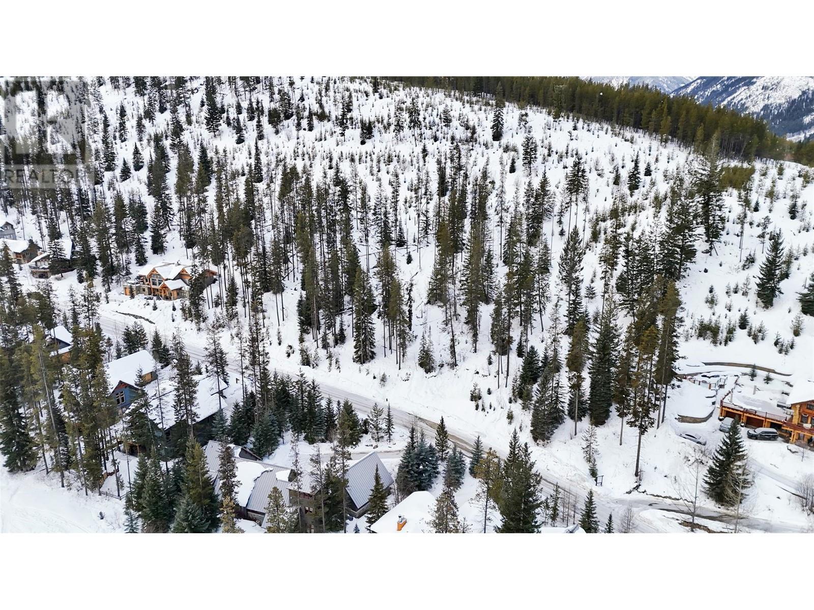 












Lot 7 GREYWOLF Drive

,
Panorama,







British Columbia
V0A1T0


