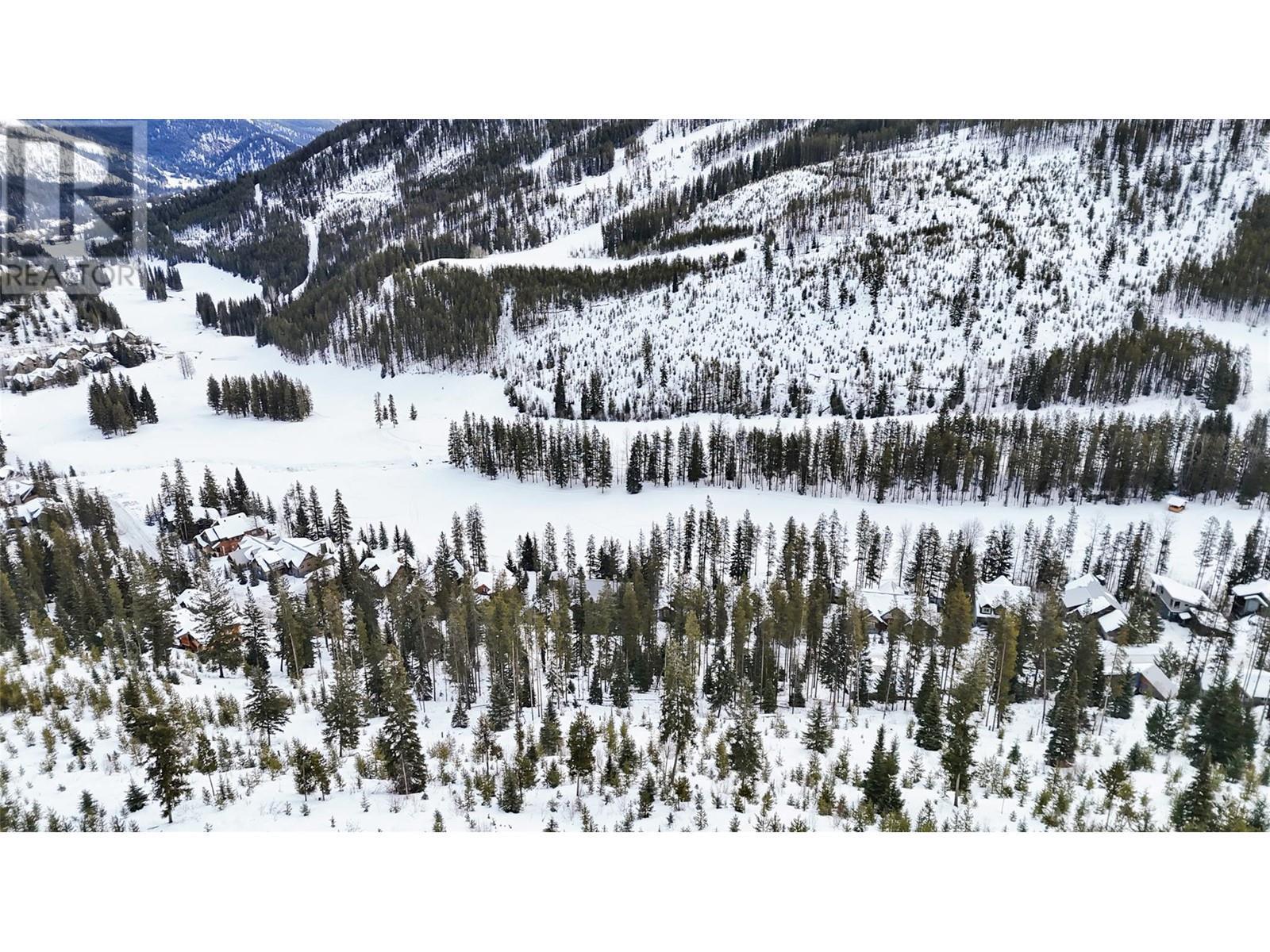 












Lot 7 GREYWOLF Drive

,
Panorama,







British Columbia
V0A1T0

