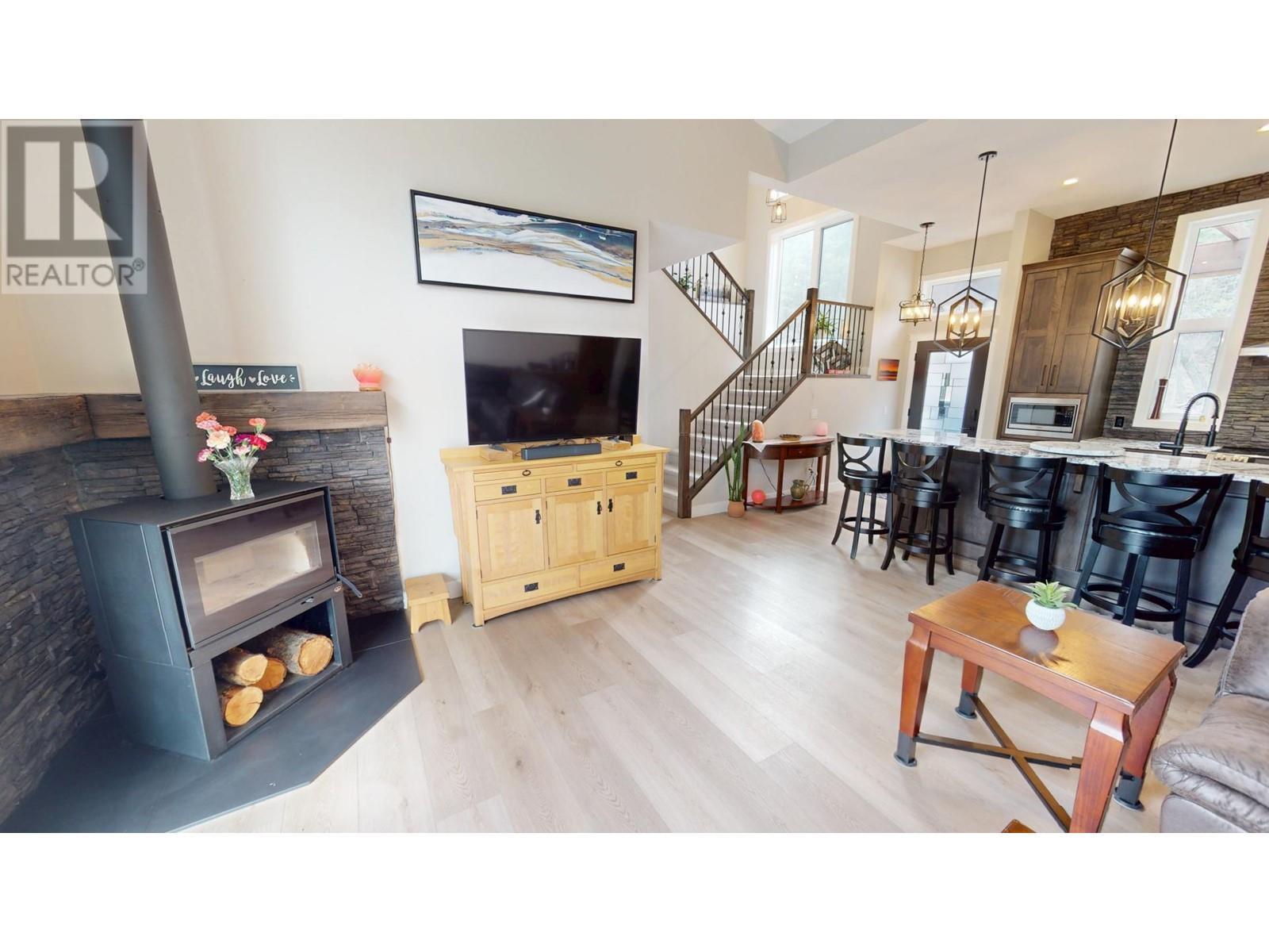 












9905 Osprey Landing Drive Lot# 27

,
Wardner,







British Columbia
V0B2J0

