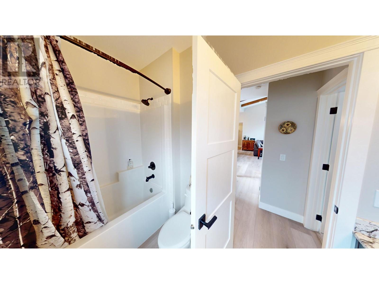 












9905 Osprey Landing Drive Lot# 27

,
Wardner,







British Columbia
V0B2J0

