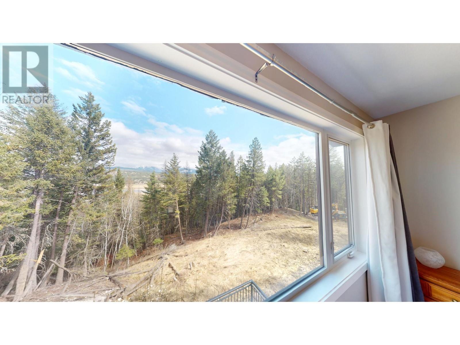 












9905 Osprey Landing Drive Lot# 27

,
Wardner,







British Columbia
V0B2J0

