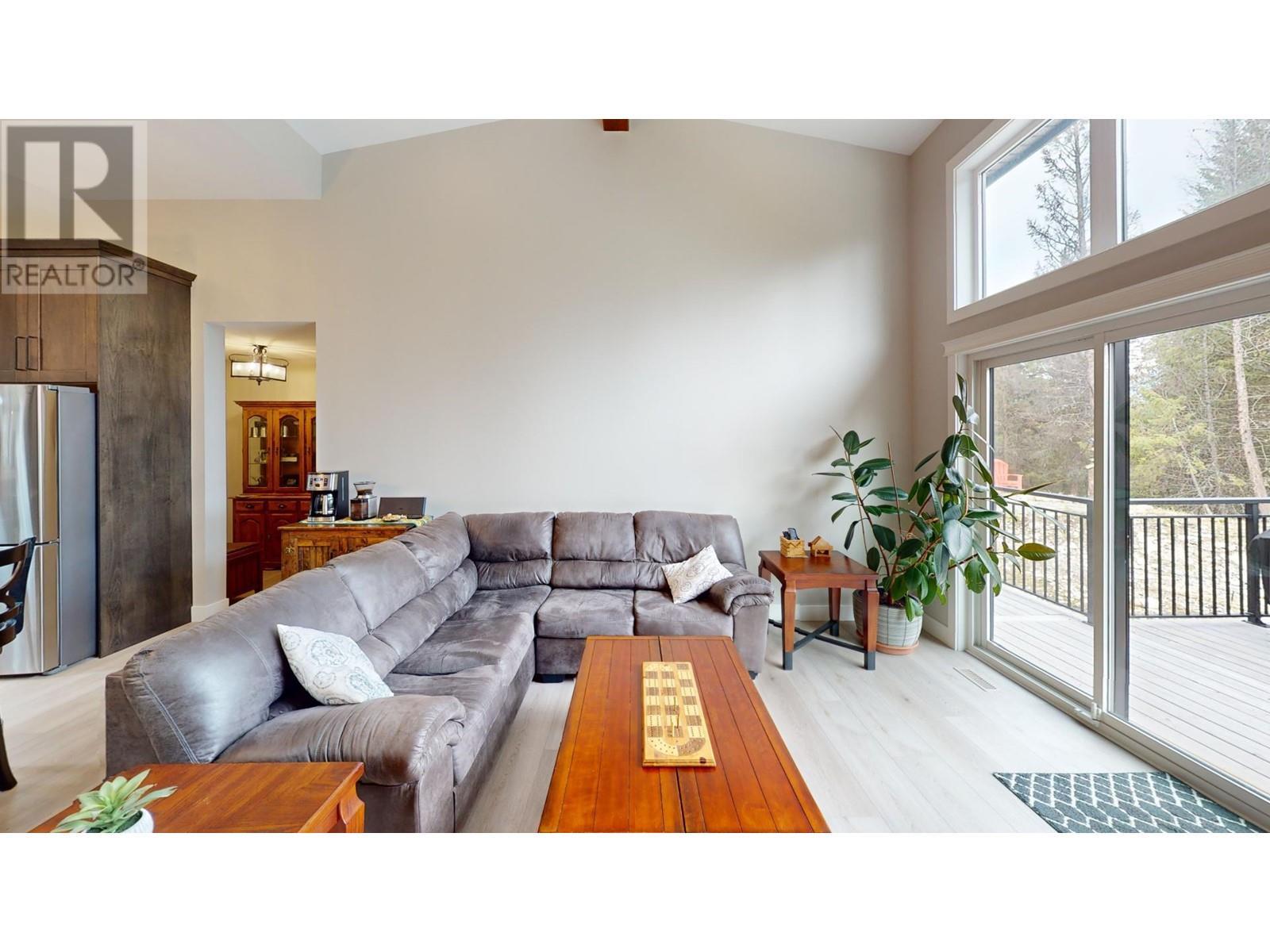 












9905 Osprey Landing Drive Lot# 27

,
Wardner,







British Columbia
V0B2J0

