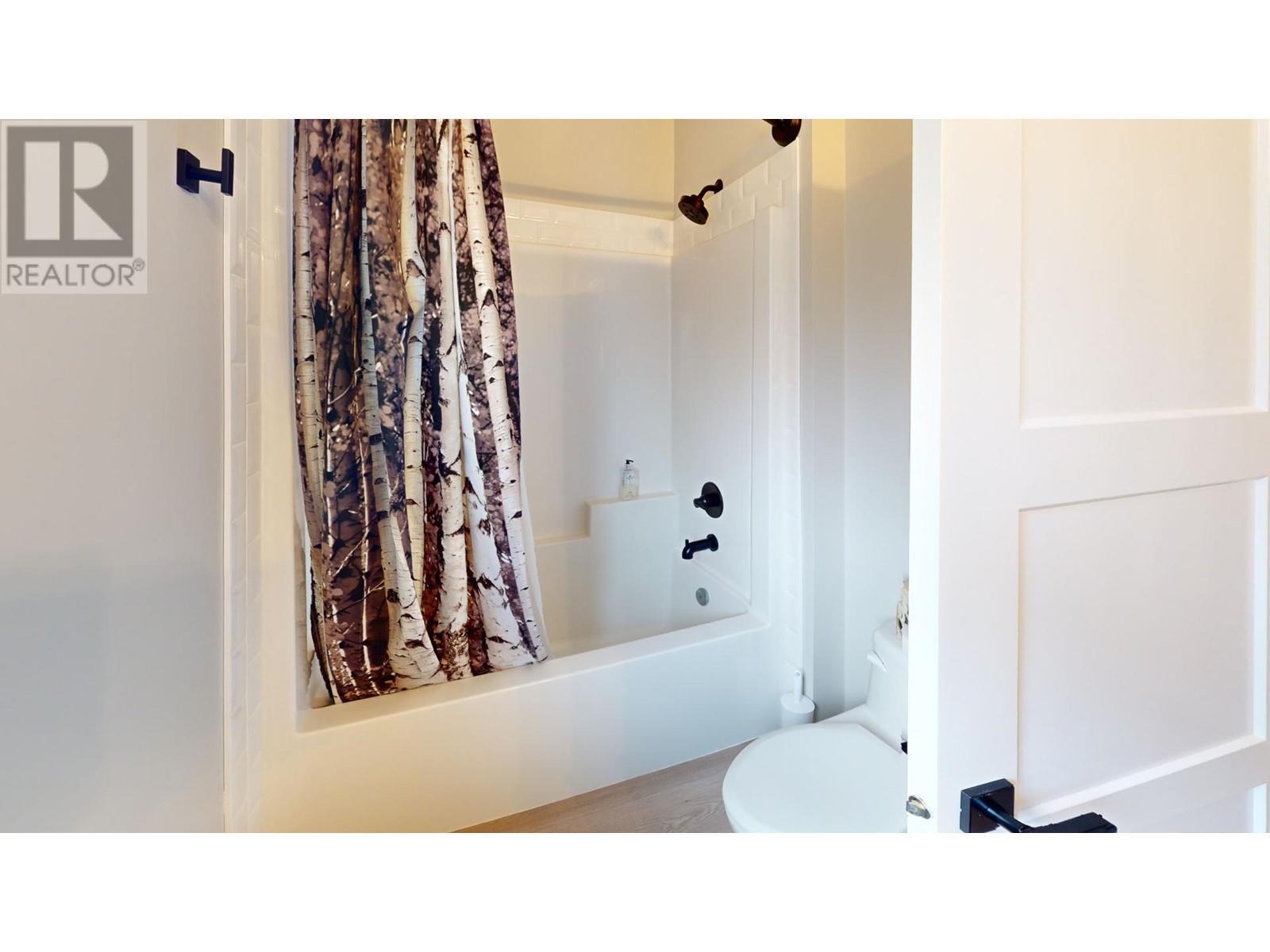 












9905 Osprey Landing Drive Lot# 27

,
Wardner,







British Columbia
V0B2J0

