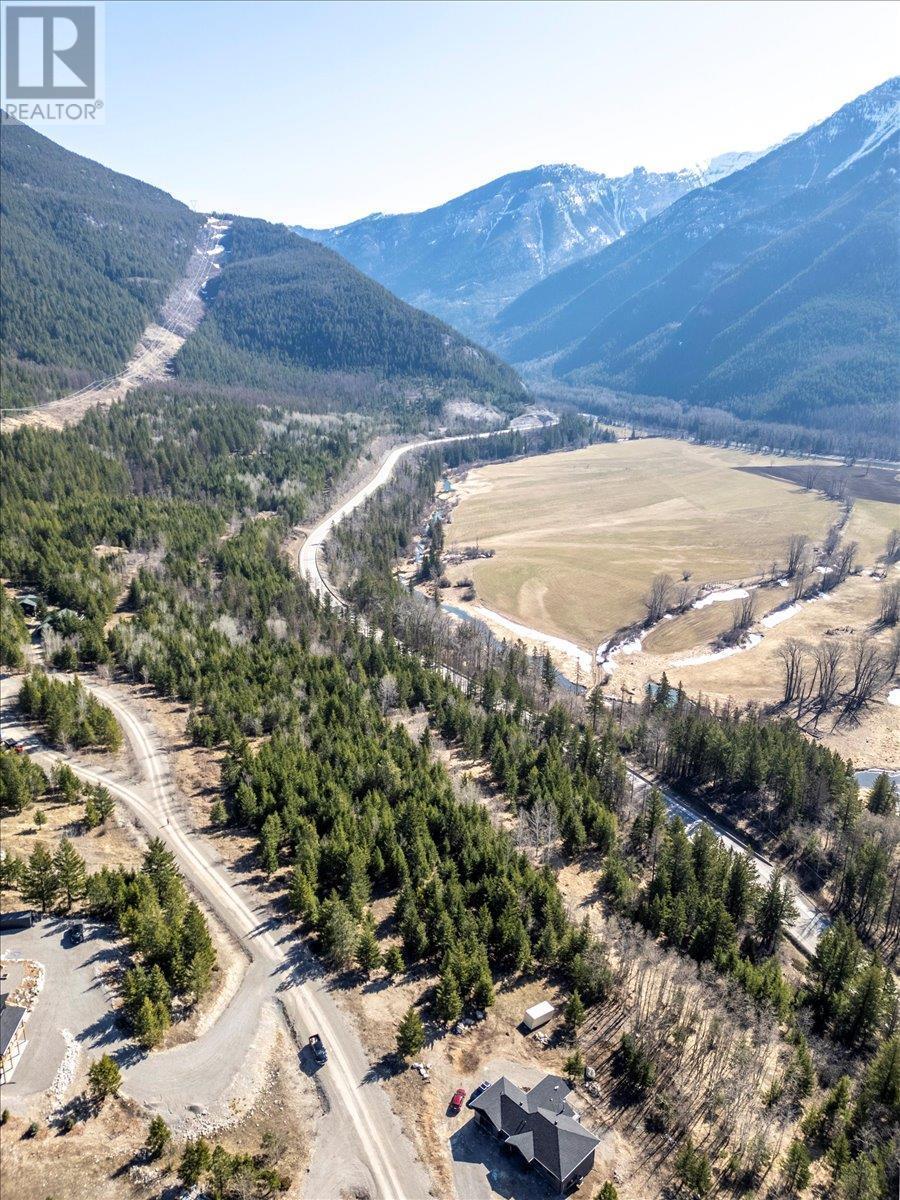 












Lot 3 Silver Springs Crossing

,
Elko,







British Columbia
V0B1T0

