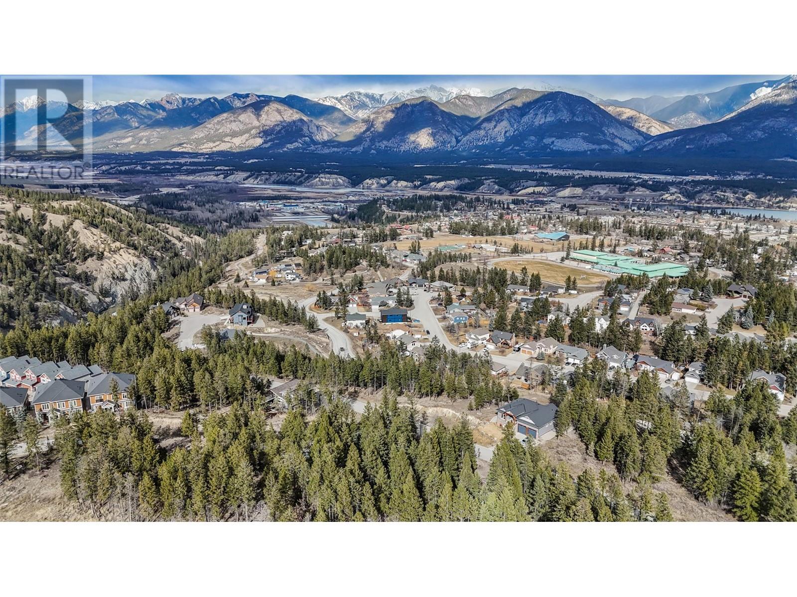 












Lot 49 PINE RIDGE MOUNTAIN Place

,
Invermere,







British Columbia
V0A1K4

