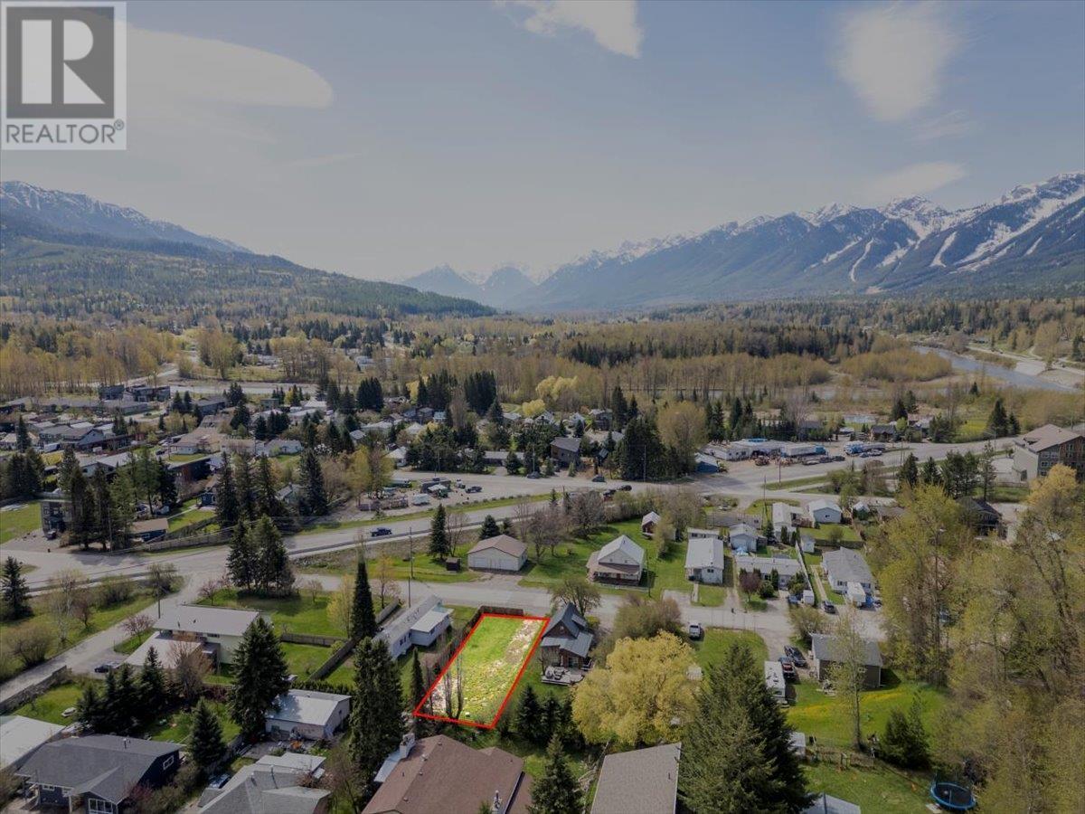 












Lot 2 Hand Avenue

,
Fernie,







British Columbia
V0B1M1

