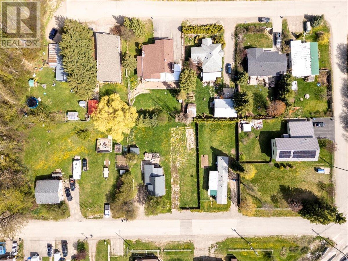 












Lot 2 Hand Avenue

,
Fernie,







British Columbia
V0B1M1

