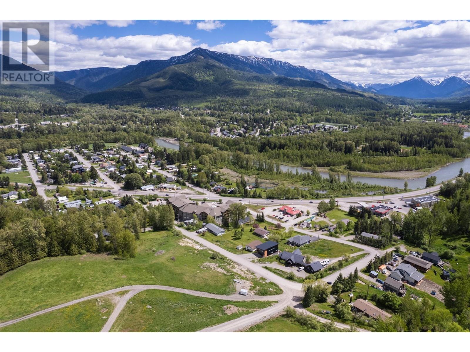 












1683 MCLEOD Avenue

,
Fernie,







British Columbia
V0B1M1

